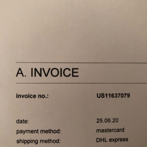 SOLD** off-white Slides - Picture 5 of 5